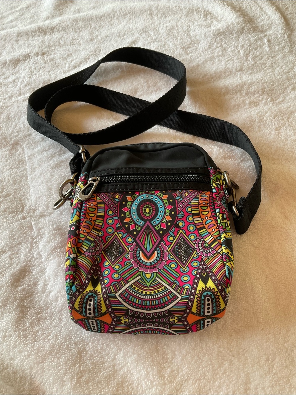 Sakroots Vibrant Multicolor Tribal Crossbody Bag with Black Strap